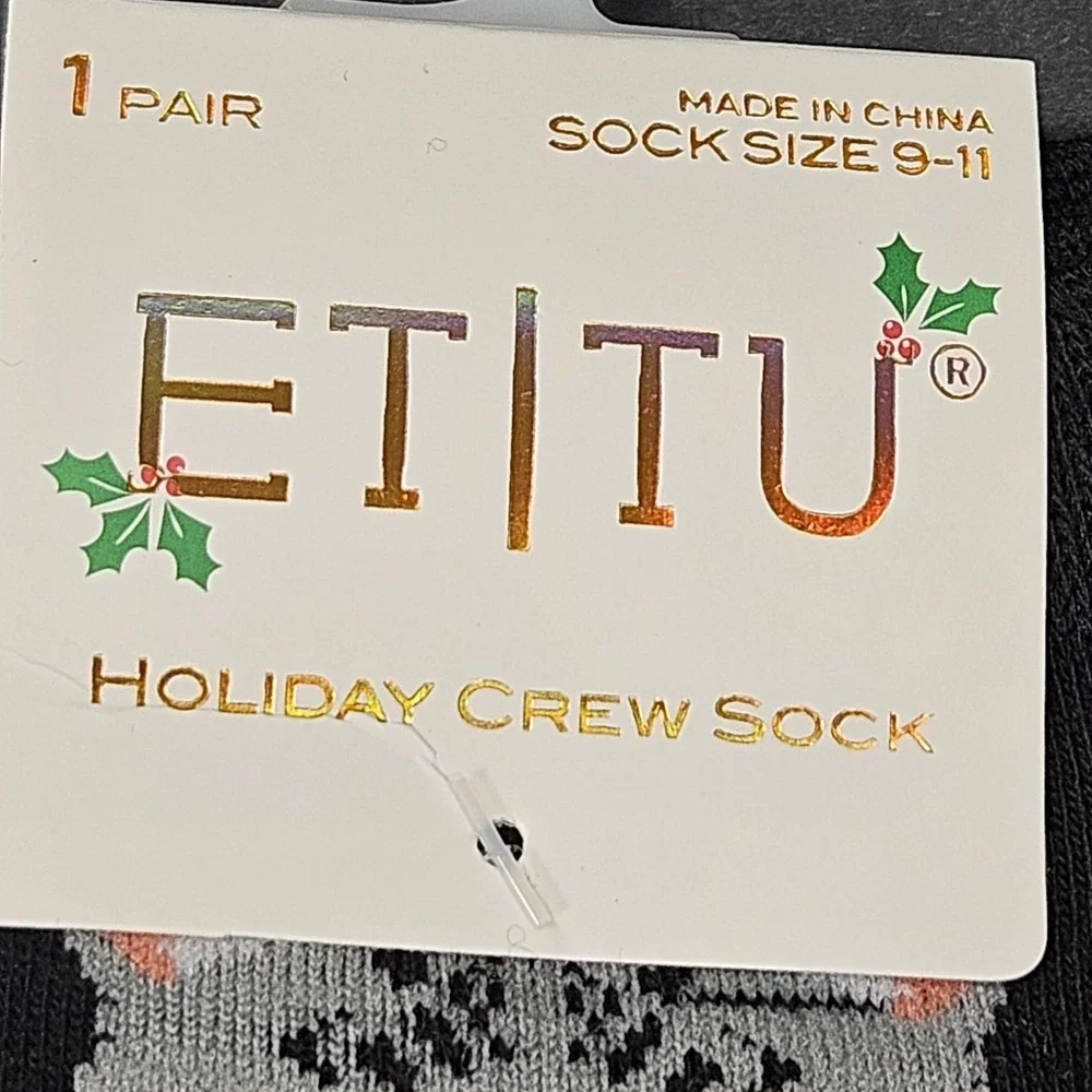 Etitu‎ Holiday Crew Socks 3 Pair Lot Santa Cat Striped Size 9-11 Christmas